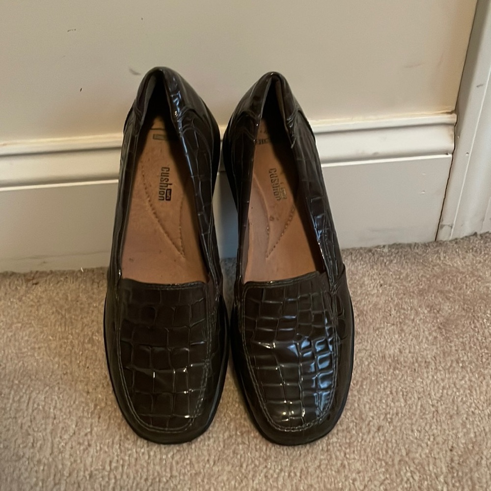 Womens Shoes